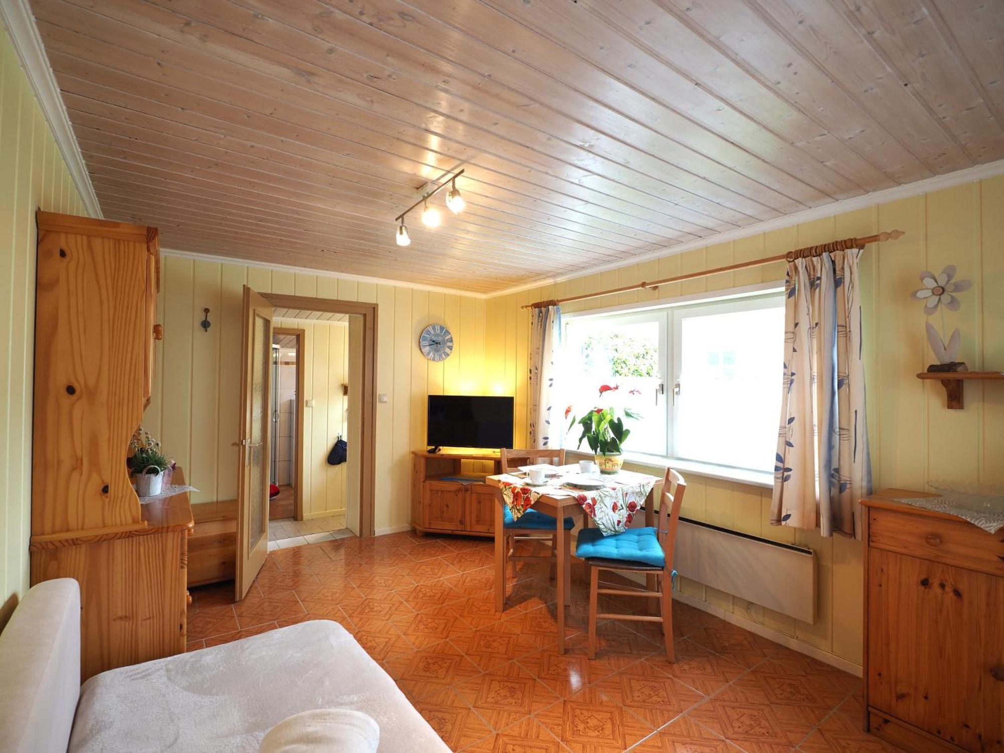 Ferienwohnung Rogk, Christa Ostseeheilbad Ostseeheilbad Zingst Exterior foto